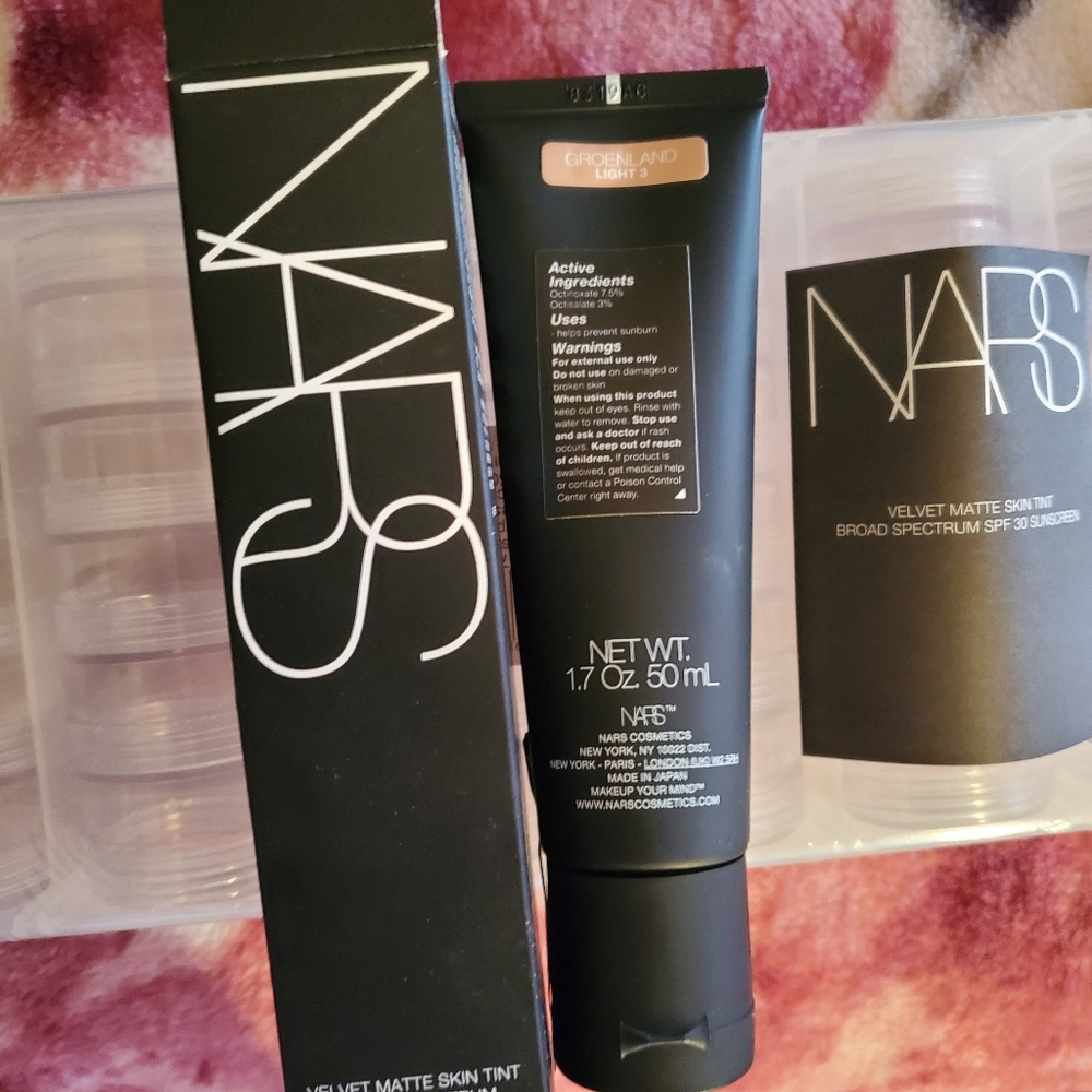 BNIB NARS VELVET MATTE FOUNDATION